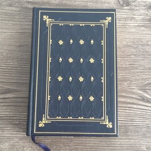 Illustrated vintage hardcover copy of Moby Dick